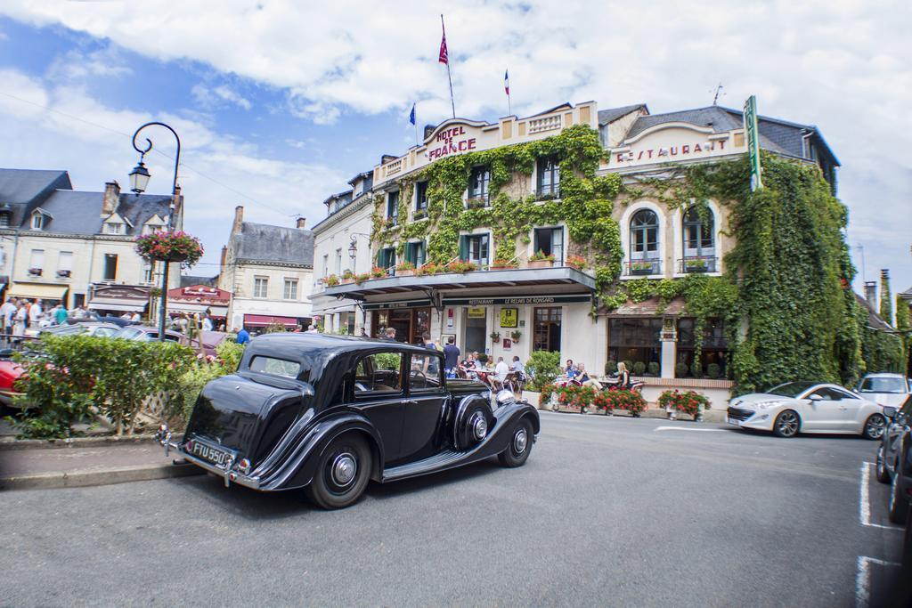 Logis Hotel De France La Chartre-sur-le-Loir Exteriér fotografie